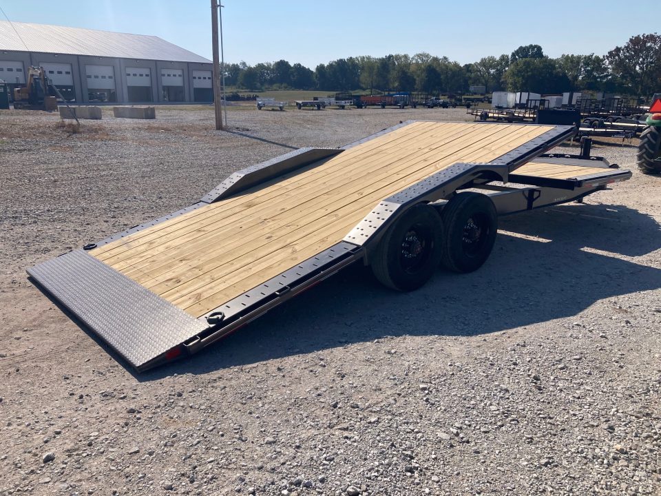 New 2027 Diamond C Trailers 102X24 TANDEM 23K TILT W/ 6' STATIONARY DECK, 18' TILT DECK W/ POWER OPTION, DRIVE OVER FENDERS & HYDROJACK Tilt Trailer