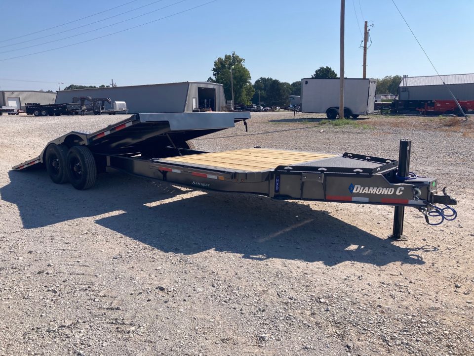 New 2027 Diamond C Trailers 102X24 TANDEM 23K TILT W/ 6' STATIONARY DECK, 18' TILT DECK W/ POWER OPTION, DRIVE OVER FENDERS & HYDROJACK Tilt Trailer