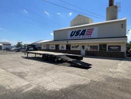 New 2026 Load Trail 102x28 Gooseneck 24k w/Max Ramps Gooseneck Bodies