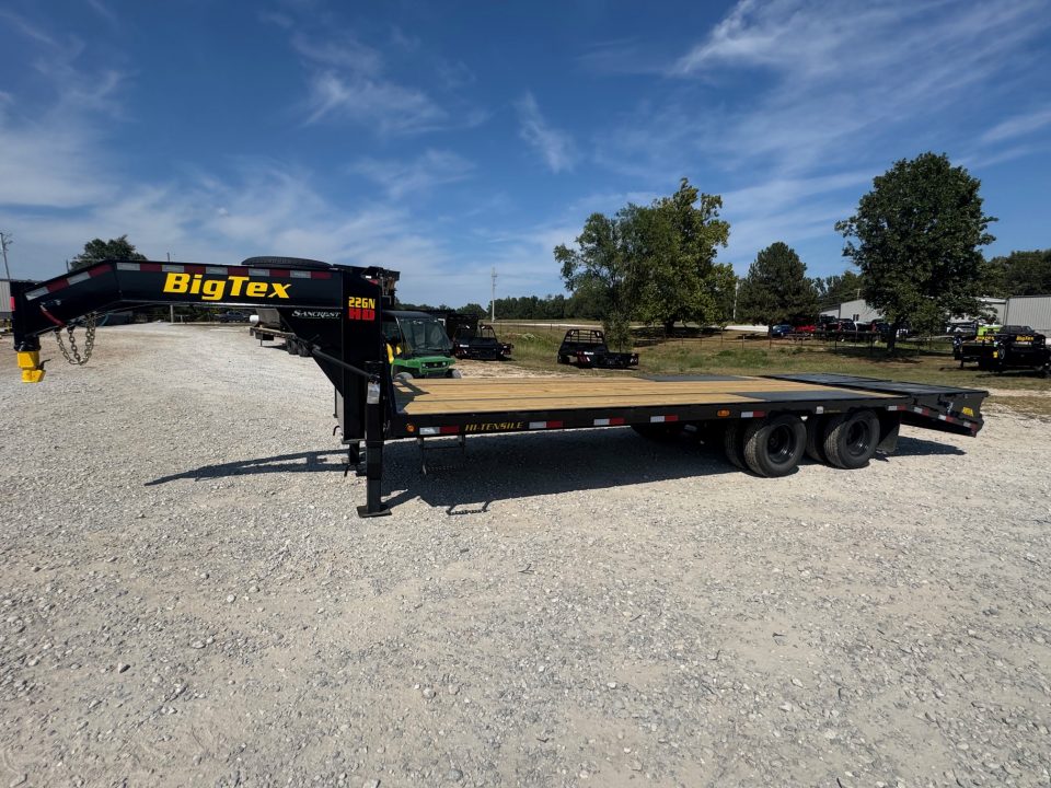 New 2027 Big Tex 102x25 Tandem 23.9K GN Flatbed w/ Mega Ramps, Load Lights, & 2-Speed Jacks