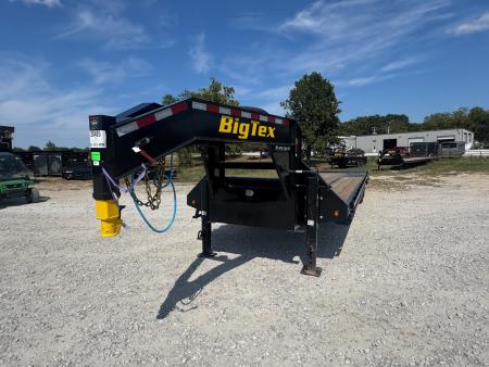 New 2027 Big Tex Trailers 102x30 Tandem 23.9K GN Flatbed w/ Sliding Ratchet Rail, 2-Speed Jacks, & Load Lights Flatbed Trailer