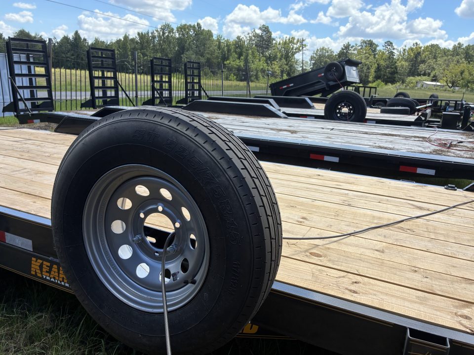 New 2026 Kearney 20' 10K Car Hauler