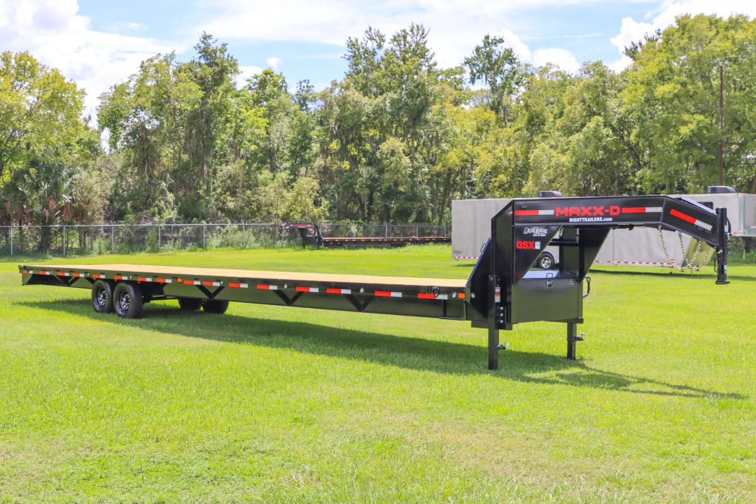New 2027 8.5X40 MAXX-D GOOSENECK EQUIPMENT TRAILER