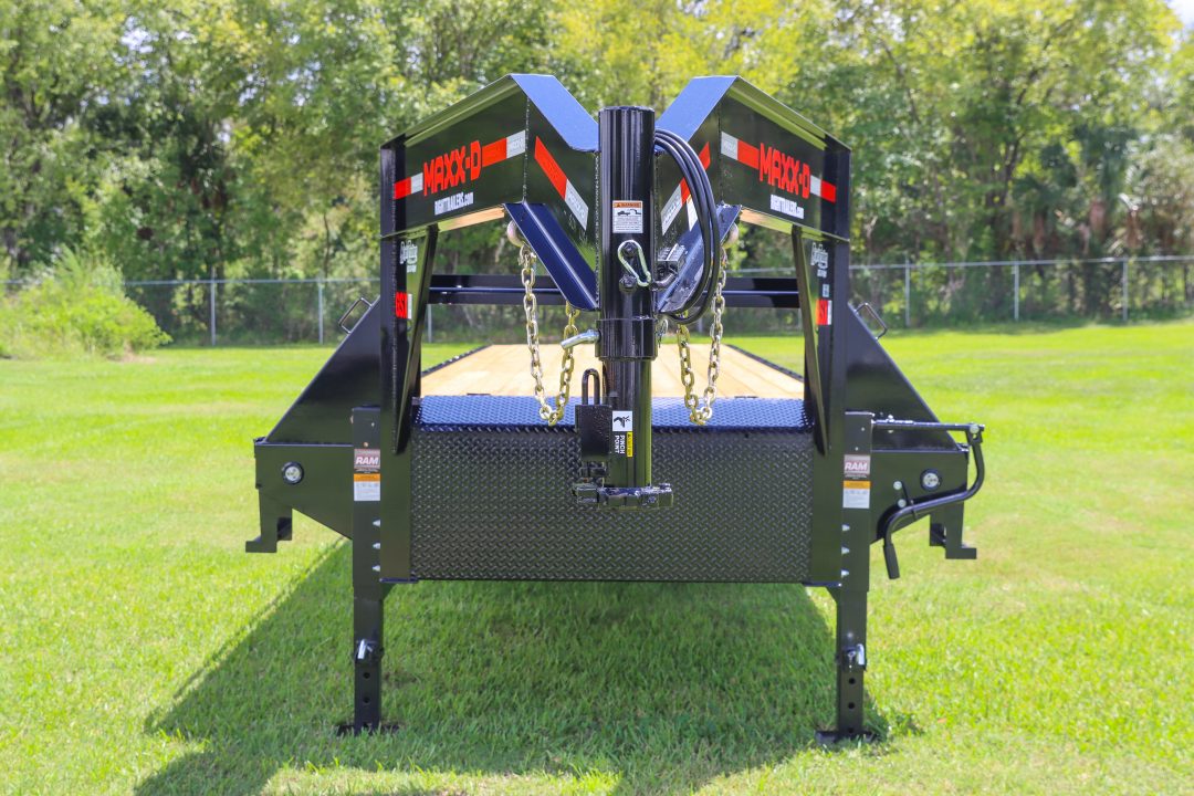 New 2027 8.5X40 MAXX-D GOOSENECK EQUIPMENT TRAILER