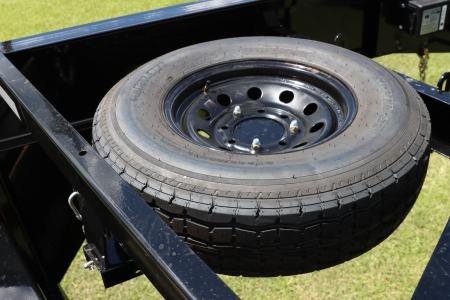 New 2027 8.5X40 MAXX-D GOOSENECK EQUIPMENT TRAILER