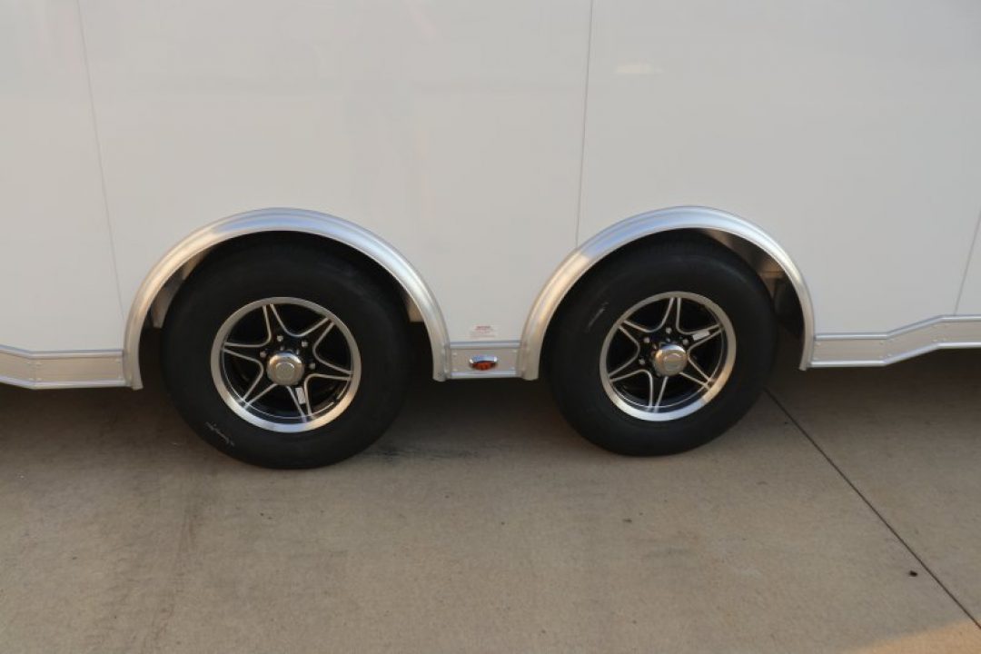 New 2027 8.5X28 inTech RACE TRAILER
