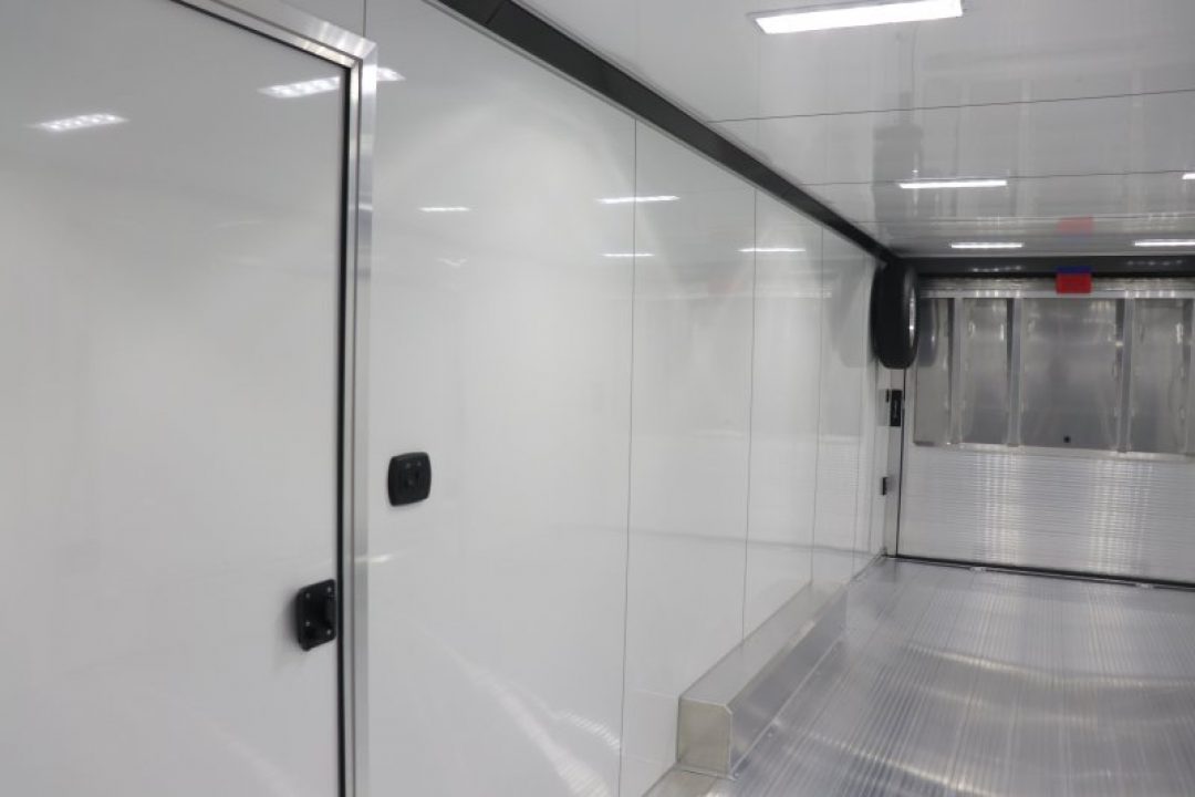 New 2027 8.5X28 inTech RACE TRAILER