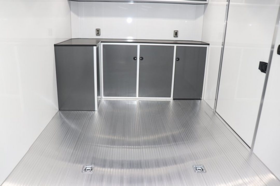New 2027 8.5X28 inTech RACE TRAILER