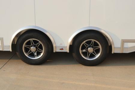 New 2027 8.5X28 inTech RACE TRAILER