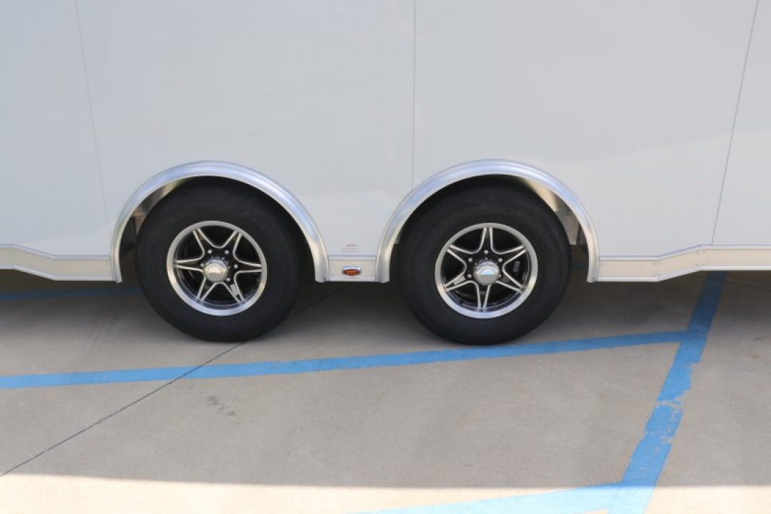 New 2027 8.5X28 inTech RACE TRAILER