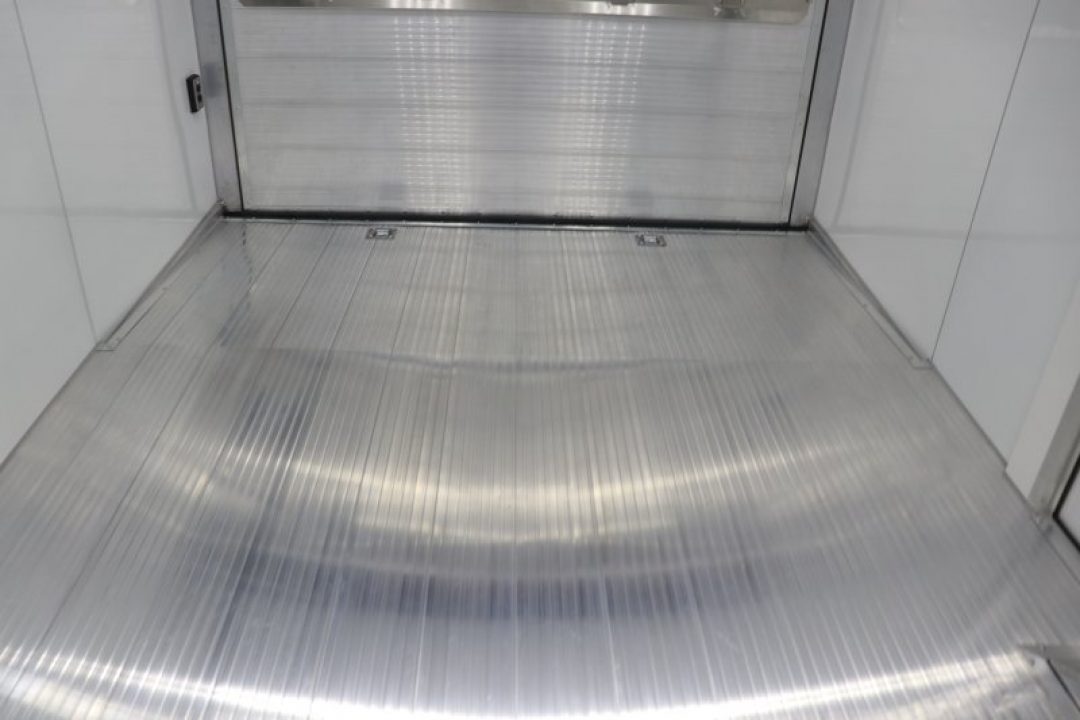 New 2027 8.5X28 inTech RACE TRAILER
