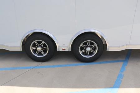New 2027 8.5X28 inTech RACE TRAILER