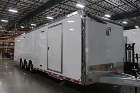 New 2027 8.5X32 iNTECH RACE TRAILER