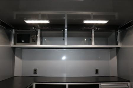 New 2027 8.5X32 iNTECH RACE TRAILER