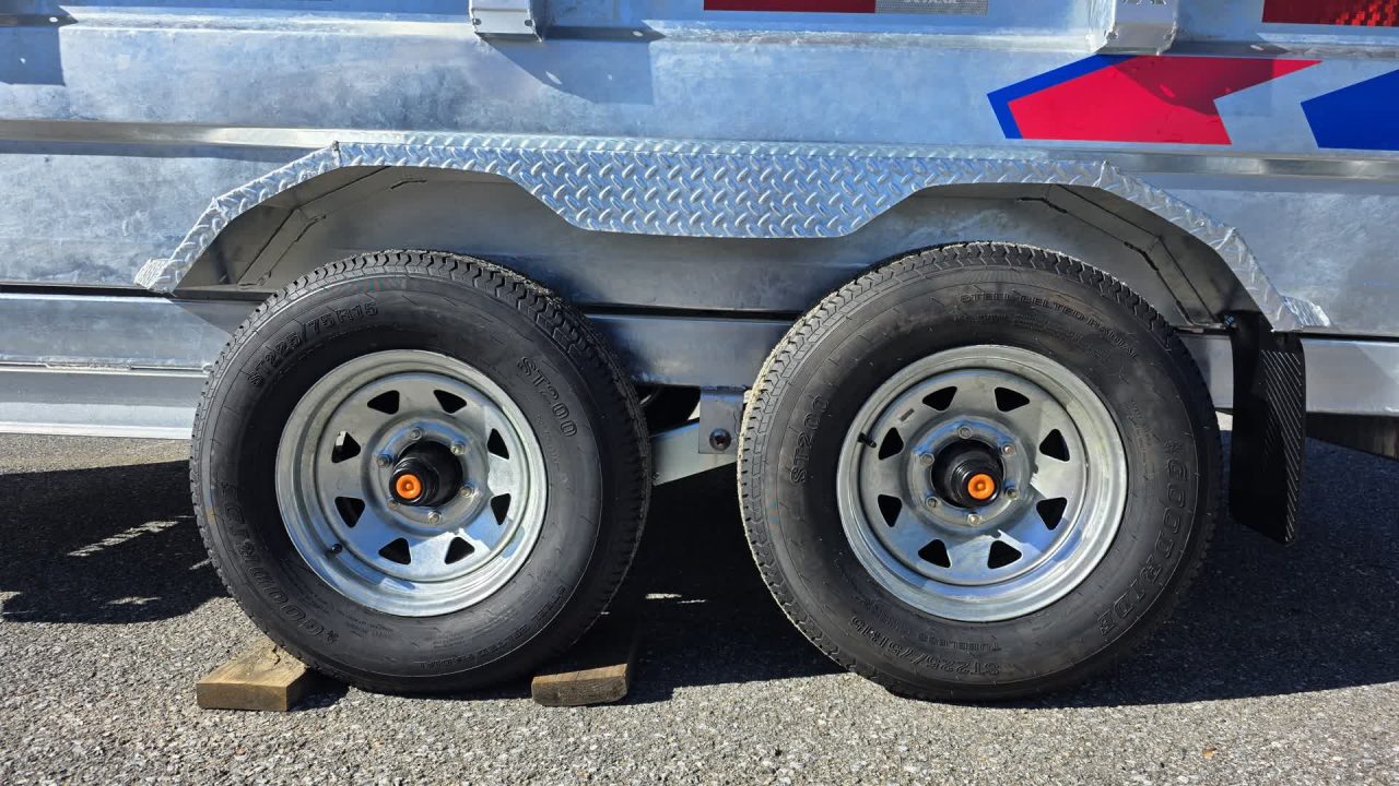 New 2026 K-Trail 6X12 RS 10K Galvanized Dump Trailer w/ Ramps, Hydro Jack, Tarp Kit, Tool Tray and Spare Tire
