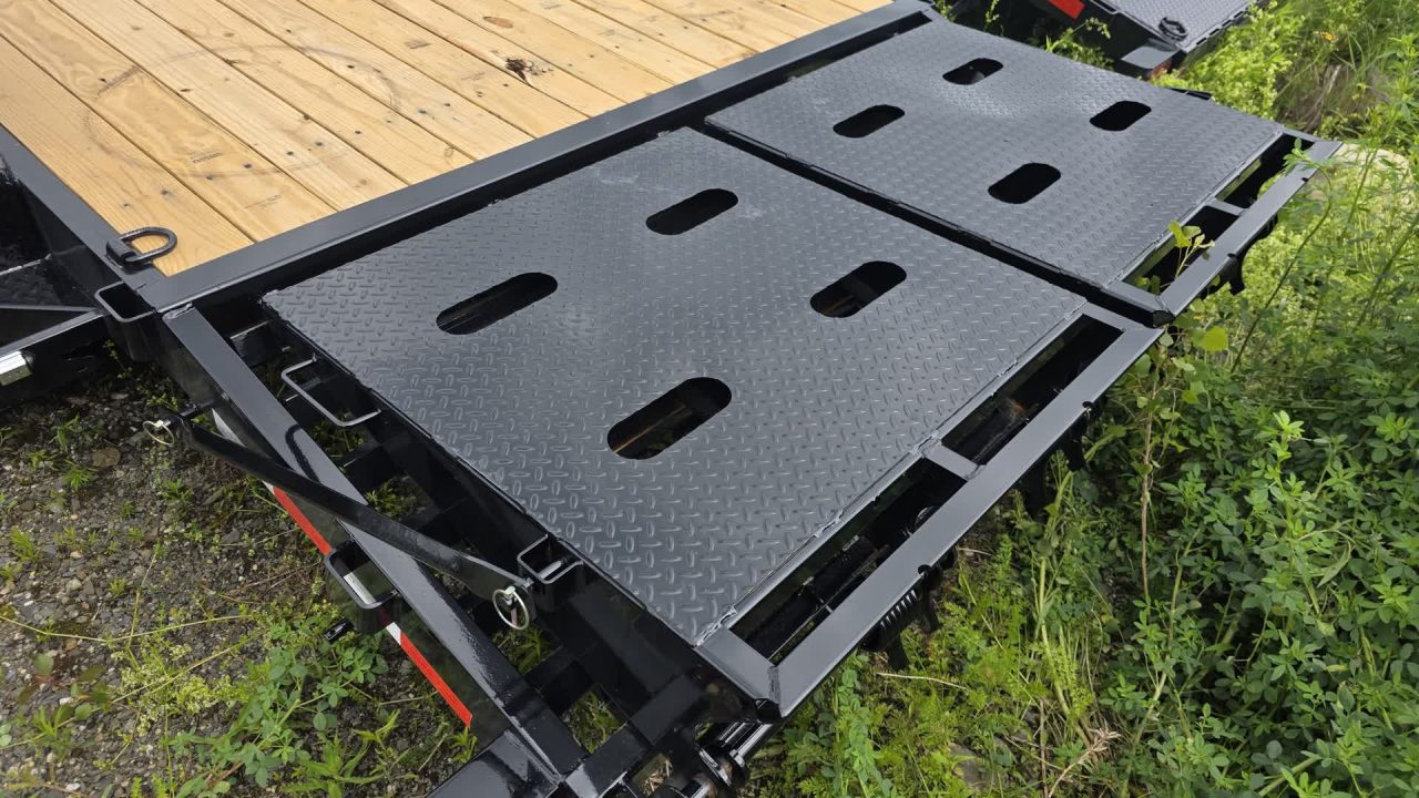 New 2026 Sure-trac Trailers 7 x 20 (17+3) Universal Ramp Equipment 14K ST-URE8220-140