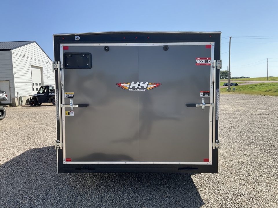 2027 H&H photo 5