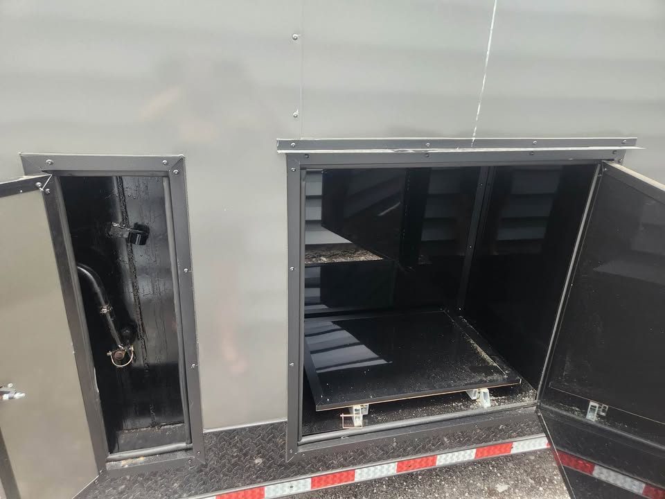 New 2026 Ware Cargo Trailers 52' Gooseneck Enclosed Trailer – Brand New | 8' Ceiling | A/C | Triple Axle | Blackout Package Cargo / Enclosed Trailer