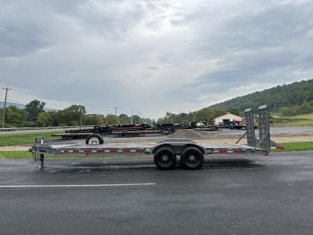 Used 2025 Diamond C Trailers LPX 210 24' Equipment Trailer