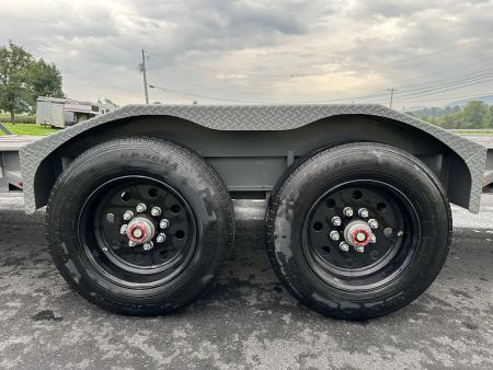 Used 2025 Diamond C Trailers LPX 210 24' Equipment Trailer