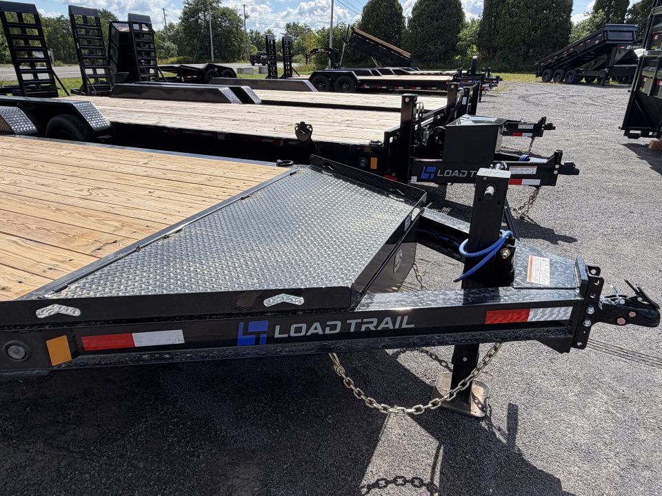 2027 Load Trail CB8322072 photo 2