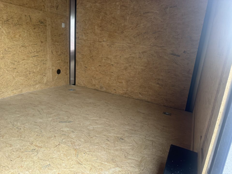 New 2027 Spartan Cargo SP8.5X22TA Cargo / Enclosed Trailer *SILVER W/ BLACKOUT
