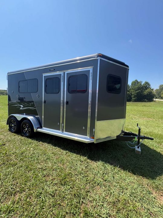 New 2027 Homesteader 2 Horse Straight Load Warmblood Trailer Two-Tone