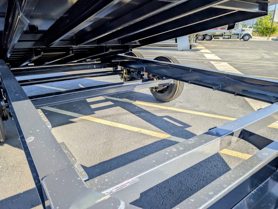 New Hillcrest 7' x 14' Telescopic 7ga Floor 17.6K (GVWR) Dump Trailer