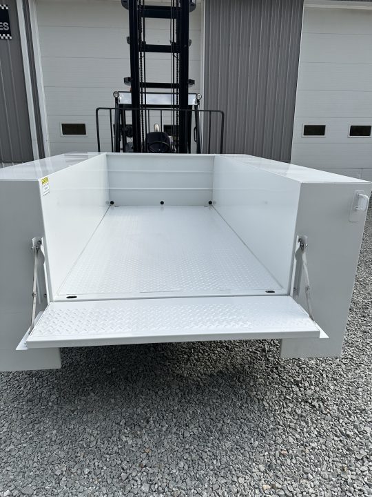 New Monroe Truck Equipment MSS Premier 8' SRW Service Body, Master Locks, Lighted Compartments