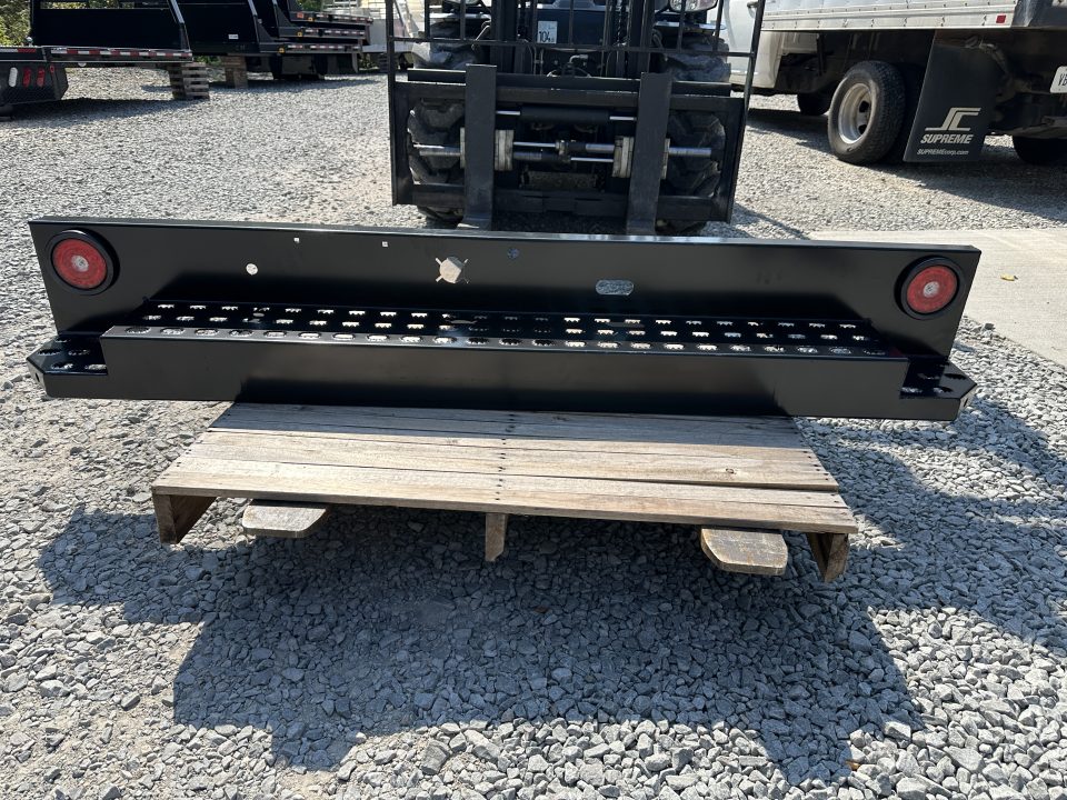 New Monroe Truck Equipment MSS Premier 8' SRW Service Body, Master Locks, Lighted Compartments