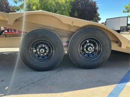 New 2027 Diamond C Trailers HXD207L22X102 8.5FT X 22FT 15.5 GVW Tilt Trailer