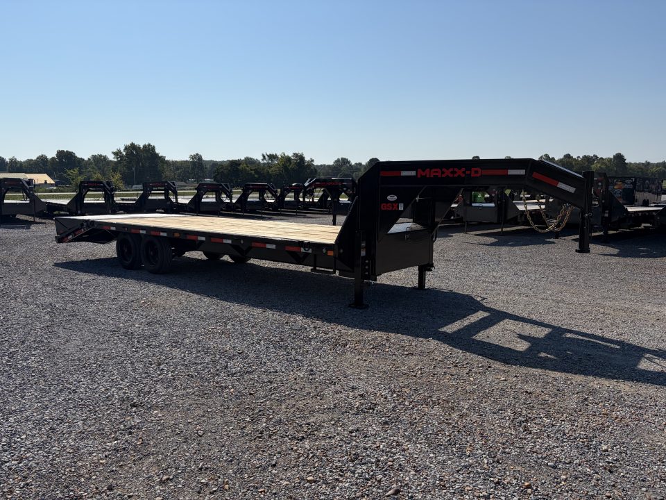 New 2027 MAXXD 102"X25' 17.5K Gooseneck Flatbed Trailer