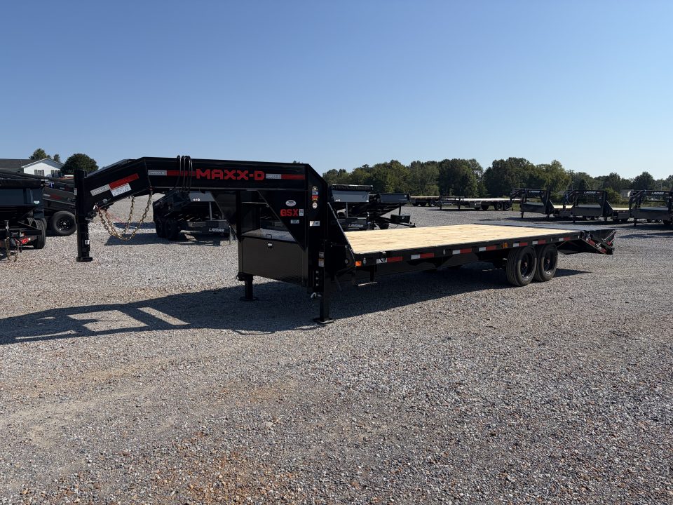 New 2027 MAXXD 102"X25' 17.5K Gooseneck Flatbed Trailer