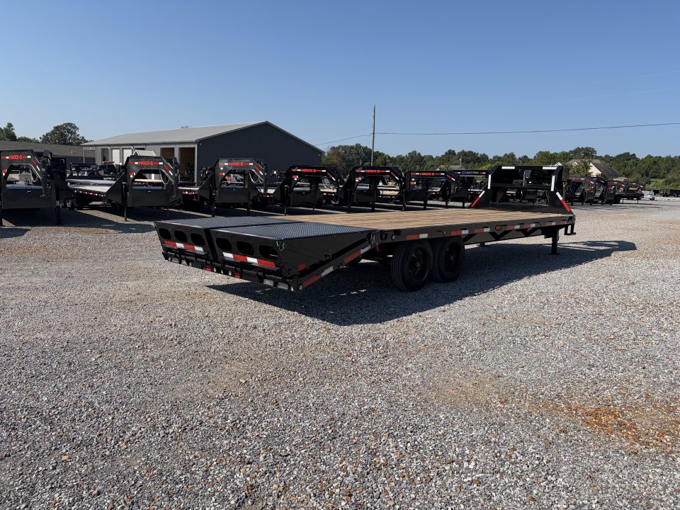 New 2027 MAXXD 102"X25' 17.5K Gooseneck Flatbed Trailer