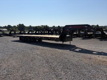 New 2027 MAXXD 102 X32' 30K Hydraulic Dovetail Gooseneck Trailer
