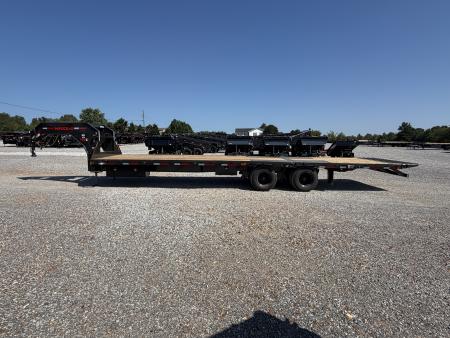 New 2027 MAXXD 102"X32' 30K Hydraulic Dovetail Gooseneck Trailer