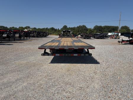 New 2027 MAXXD 102"X32' 30K Hydraulic Dovetail Gooseneck Trailer