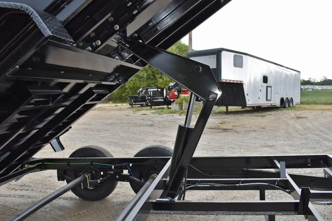 New 2027 PJ Trailers D714-4FT-14K