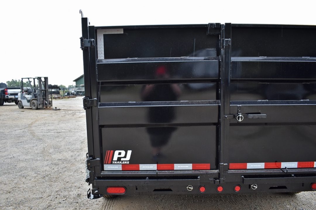 New 2027 PJ Trailers D714-4FT-14K