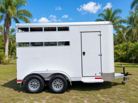 New 2026 Shadow 2 Horse Bumperpull Slant Trailer / Livestock Trailer with Removable Dividers and Tack Room Horse Trailer