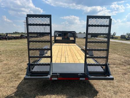 New 2027 Lamar 83x24 Tandem 14K GN Equipment Trailer w/ 2' Dove & Standup Ramps