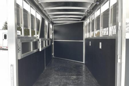 New 2026 Shadow White 3 Horse Bumperpull Slant Trailer / Livestock Trailer with Removable Dividers and Tack Room Horse Trailer