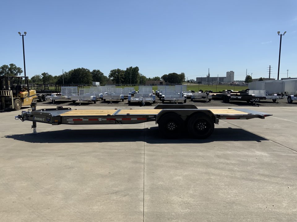 New 2027 Diamond C Trailers 82 X 22 HDT210 Equipment Tilt Trailer