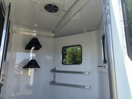 New 2027 Homesteader 2 Horse Straight Load Warmblood Trailer Two-Tone