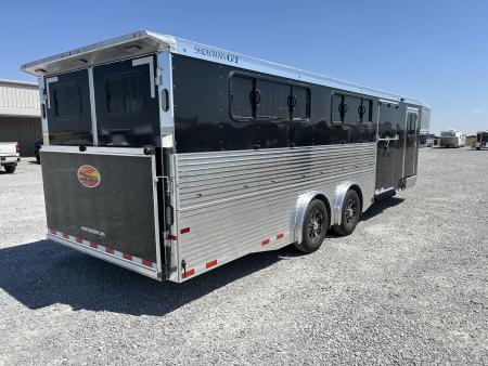 New 2027 Sundowner Showman GT 2721