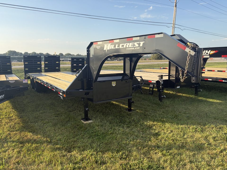 New 2027 Hillcrest Trailers 22.9k 20+5 GN DO