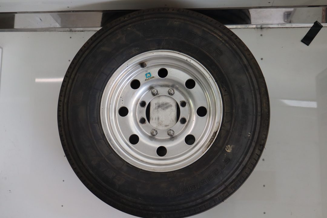 Used 1996 8.5X48 MOSS RACE TRAILER