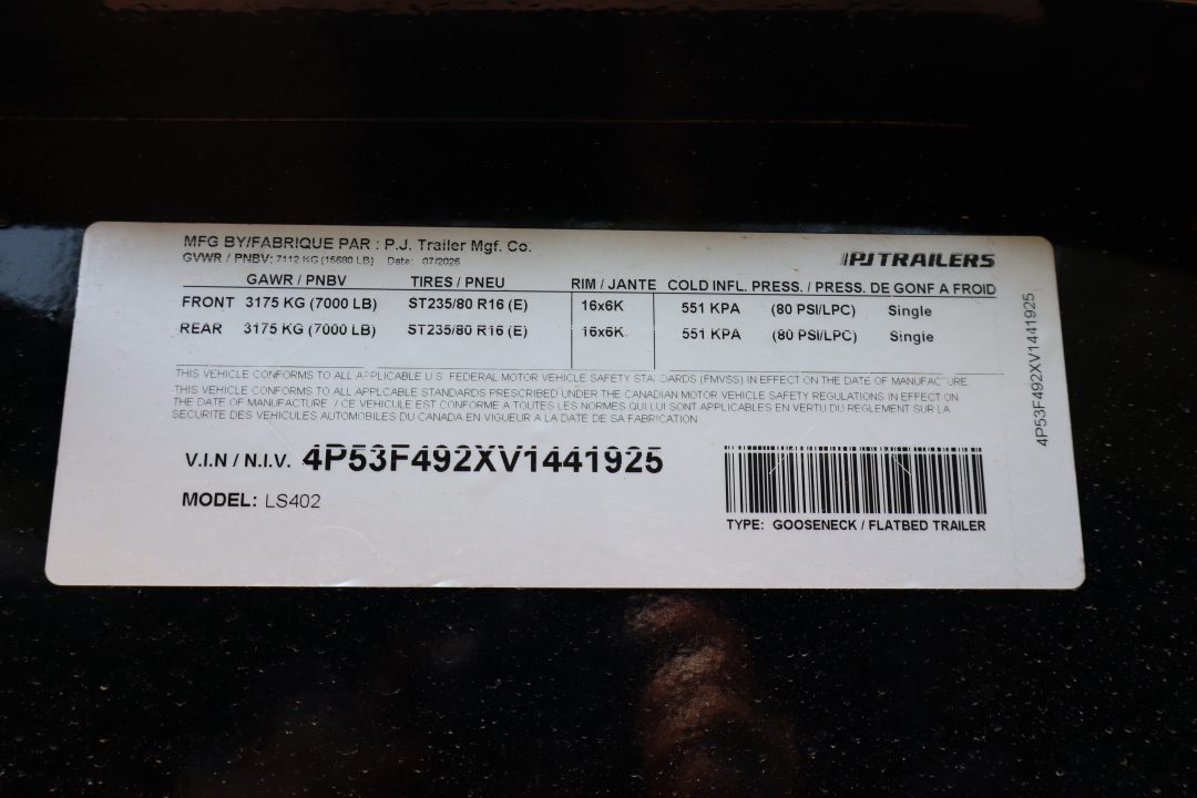 New 2027 8.5X40 PJ Gooseneck Equipment Trailer