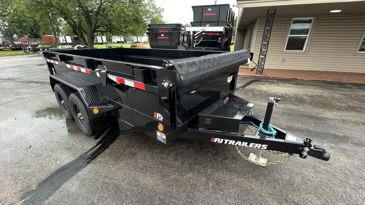New 2027 PJ 72"x12' BP Tandem Axle Dump w/ 20" Sides – D3