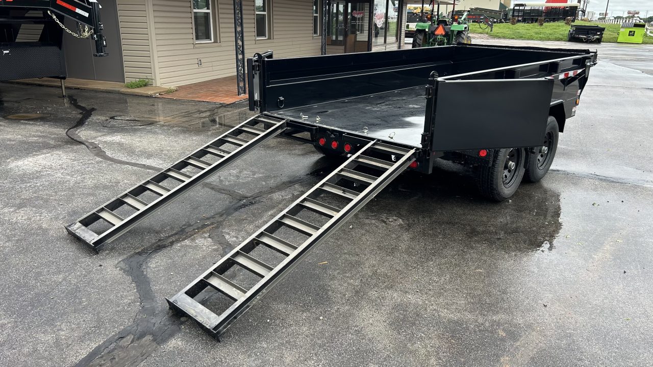 New 2027 PJ 72"x12' BP Tandem Axle Dump w/ 20" Sides – D3